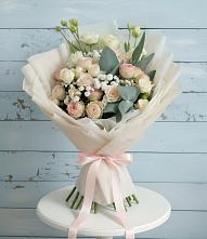 Букет цветов из:  Розы и Лизиантусы #REPLACE_PRED# Баймаке