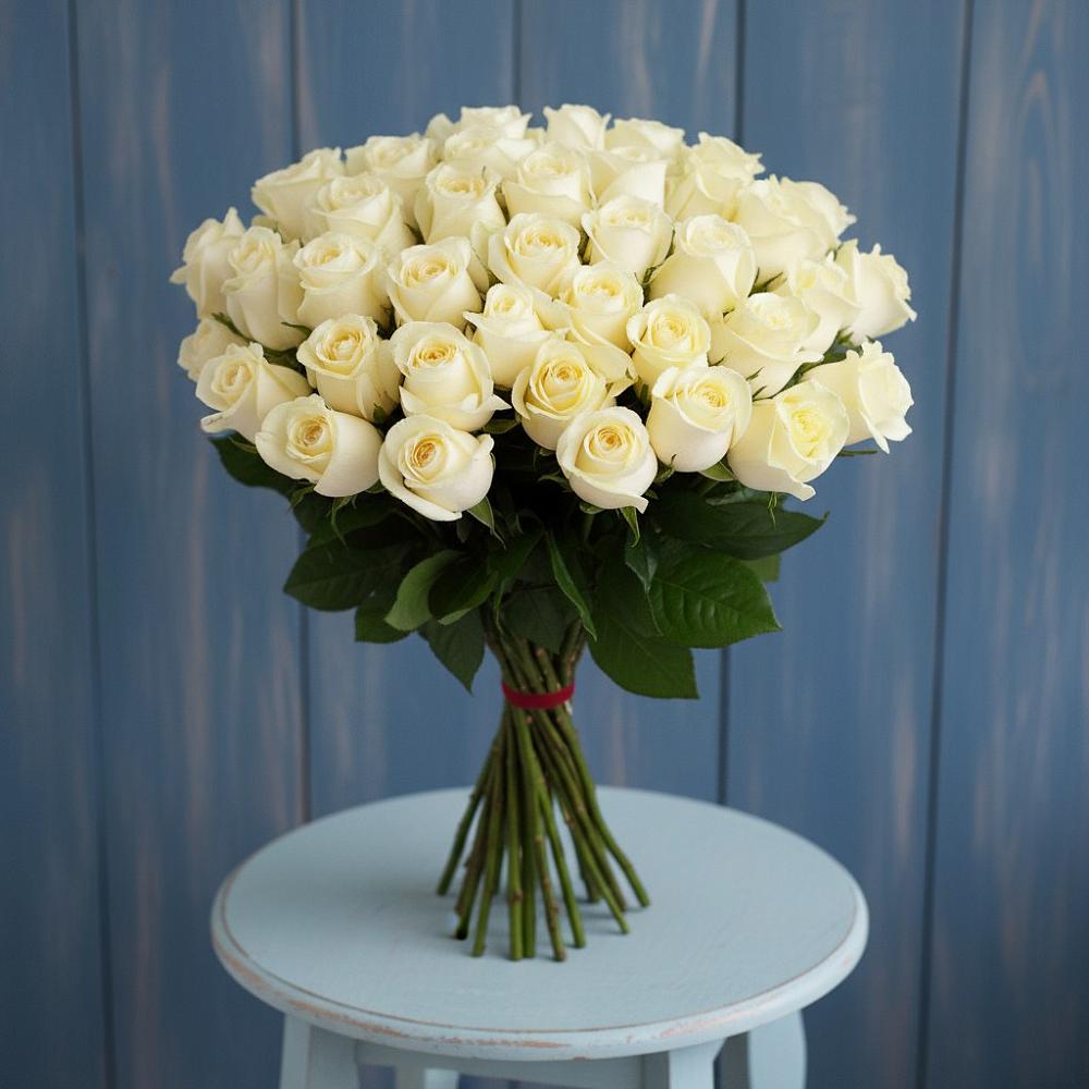 Букет 51 Белая роза Эдлесс Лав в Баймаке