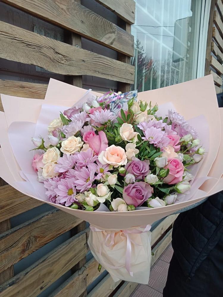 Букет цветов из: Розы и Хризантемы в Баймаке