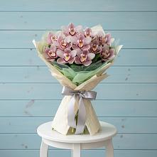 Букет цветов из:  Орхидеи и Розы #REPLACE_PRED# Баймаке