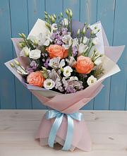 Букет цветов из:  Лизиантусы, Розы, Альстромерии и Гипсофила в Баймаке