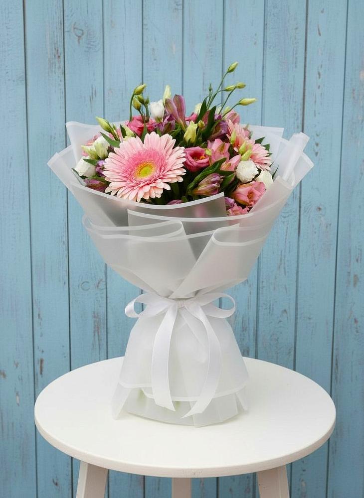 Букет цветов из: Герберы, Альстромерии и Лизиантусы в Баймаке