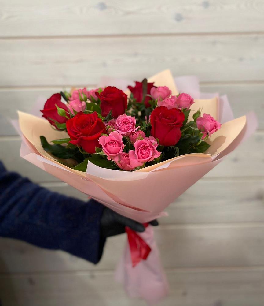 Букет цветов из: Розы в Баймаке