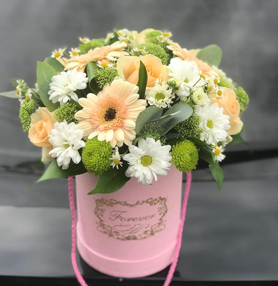 Цветочная композиция из Розы, Герберы и Хризантемы в шляпной коробке в Баймаке