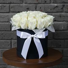 Цветочная композиция из Розы в шляпной коробке #REPLACE_PRED# Баймаке