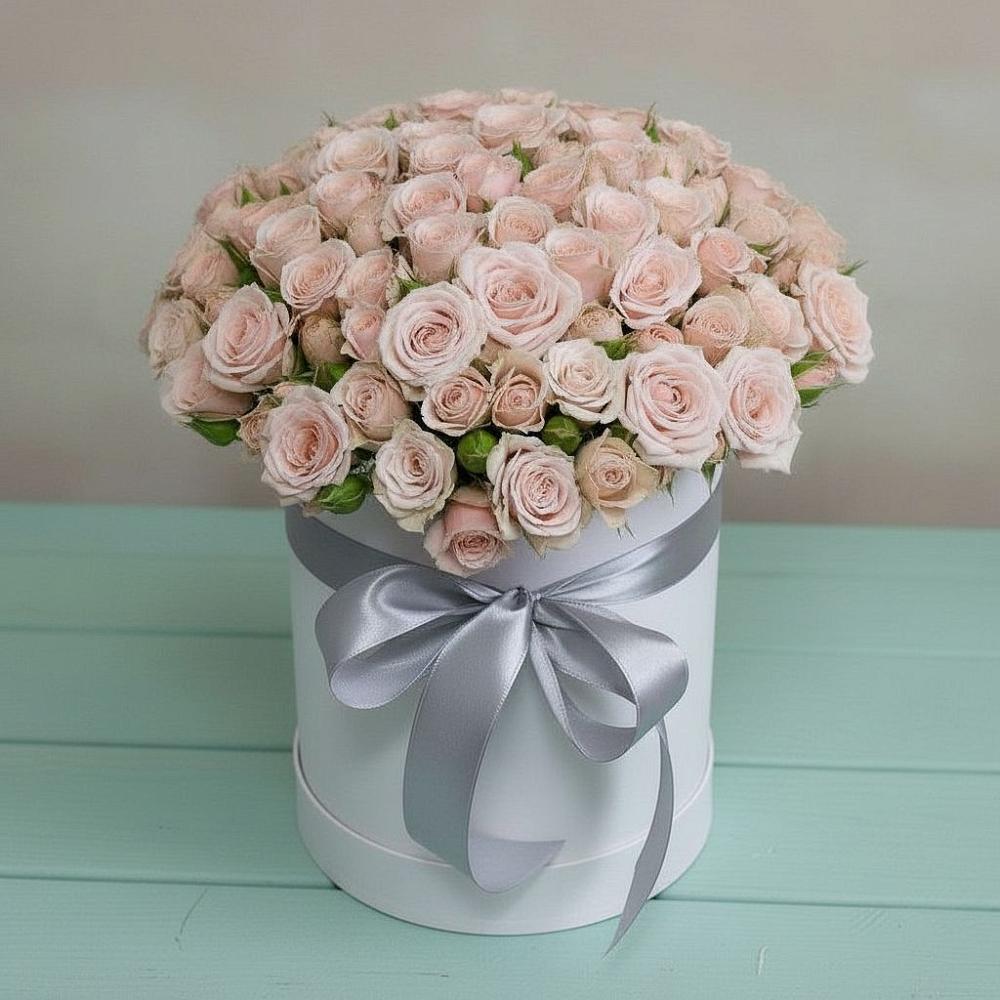 Цветочная композиция из Розы в шляпной коробке в Баймаке